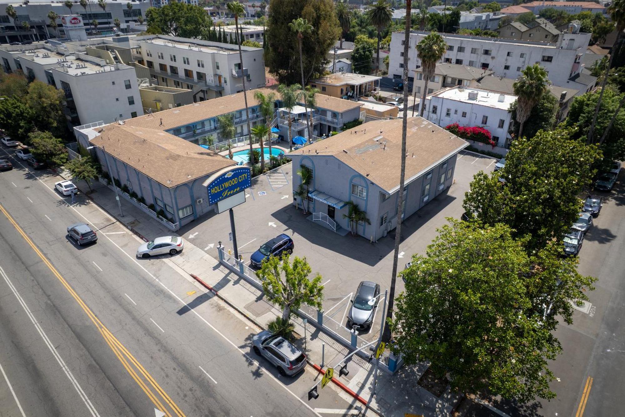Hollywood Motel